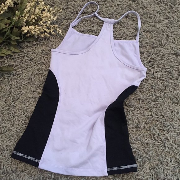 (4 for $20) Adjustable Workout Tank - Picture 4 of 4
